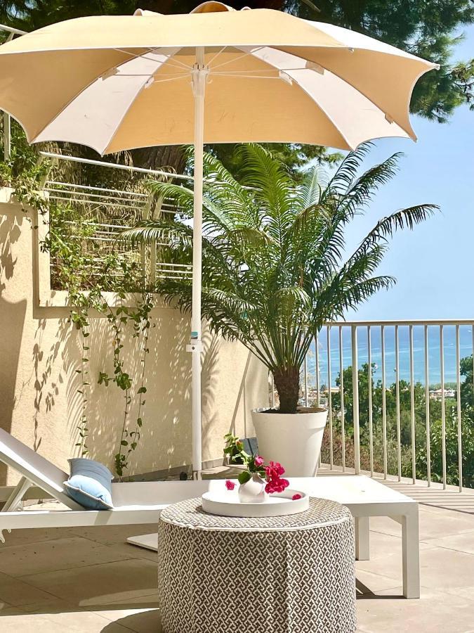 S'O Suites Tropea Eksteriør bilde
