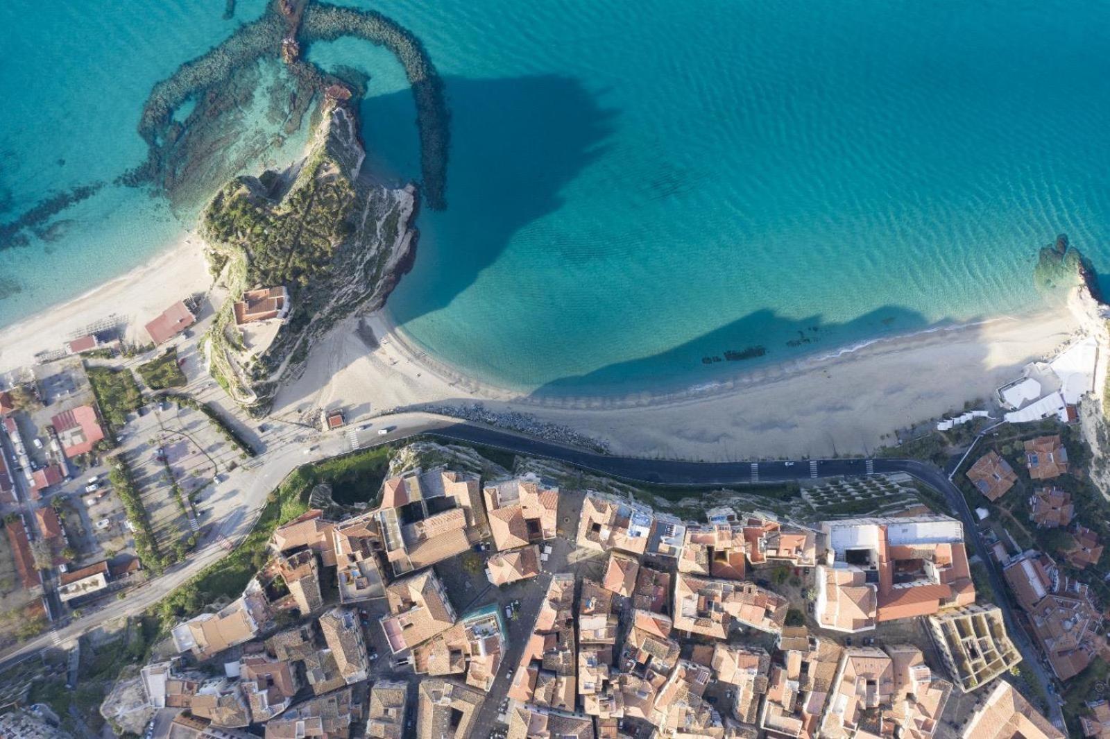 S'O Suites Tropea Eksteriør bilde