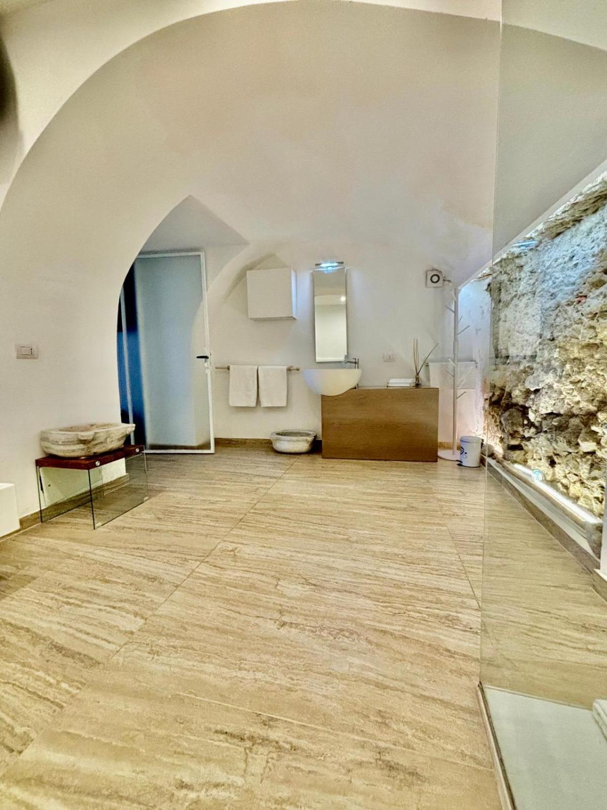 S'O Suites Tropea Eksteriør bilde