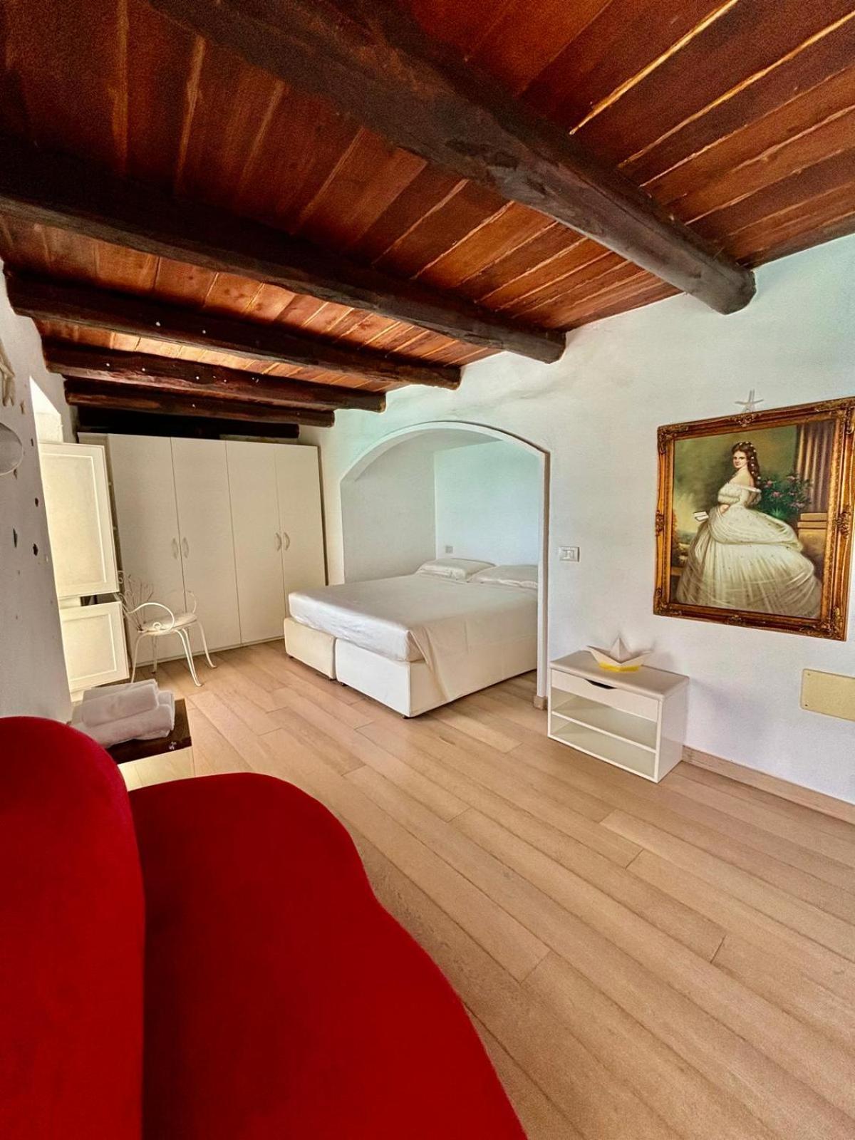 S'O Suites Tropea Eksteriør bilde