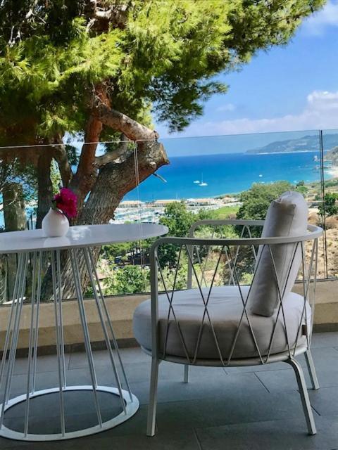 S'O Suites Tropea Eksteriør bilde